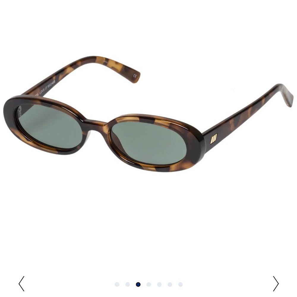 Le specs outta love Tort